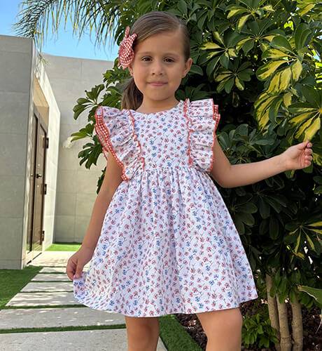 Vestido niña estampado florecitas &amp; espalda abierta de Daniesty | Aiana Larocca