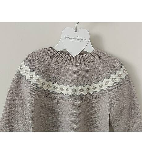 Jersey greca punto camel de Martín Aranda | Aiana Larocca