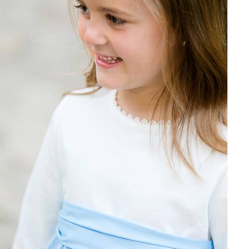 Vestido niña ceremonia azul con tul  | Aiana Larocca