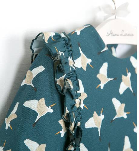 Vestido estampado azul grisáceo de Baby Yiro | Aiana Larocca