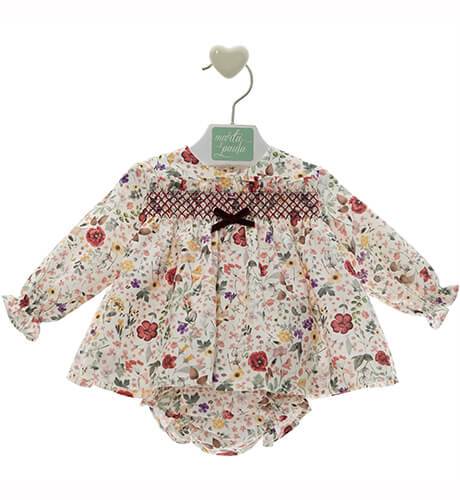 Jesusito niña estampado flores &amp; nidos bordados de Marta y Paula | Aiana Larocca