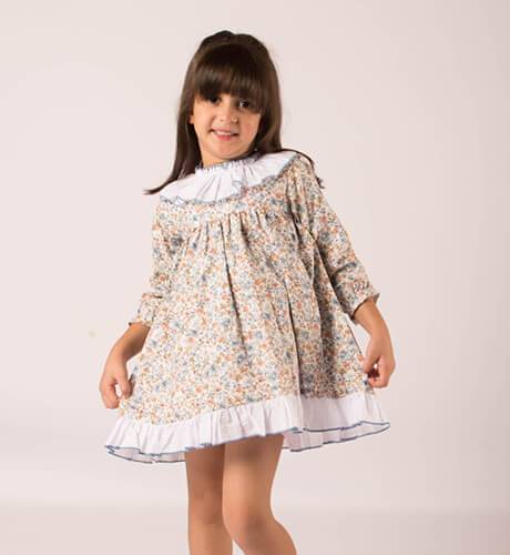 Vestido niña estampado flores azul de Lor Miral | Aiana Larocca