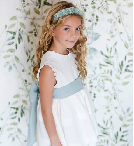 Vestido niña ceremonia lino volantes &amp; lazada  | Aiana Larocca
