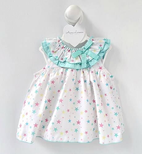 Jesusito estrellitas cuello volante de Pio Pio by Mon Petit Bonbon | Aiana Larocca