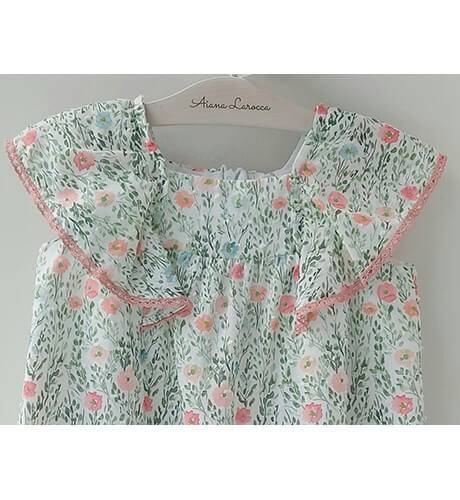 Vestido niña estampado florecitas &amp; volante de Coco Acqua | Aiana Larocca