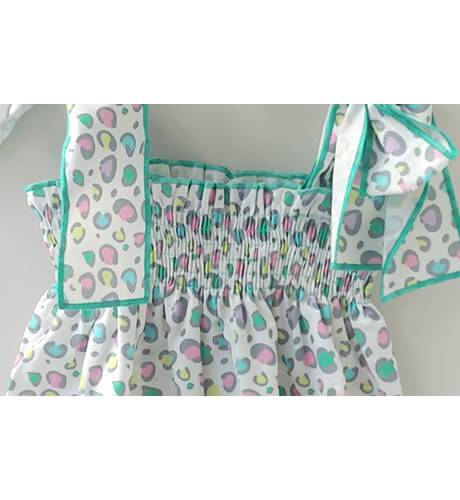 Vestido niña engomado leopardo print &amp; lazos de Mon Petit Bonbon | Aiana Larocca