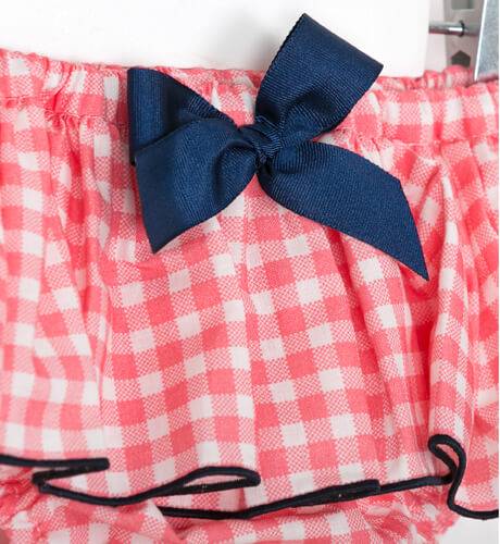Conjunto bebé camiseta y braguita vichy rosa de Mon Petit Bonbón | Aiana Larocca