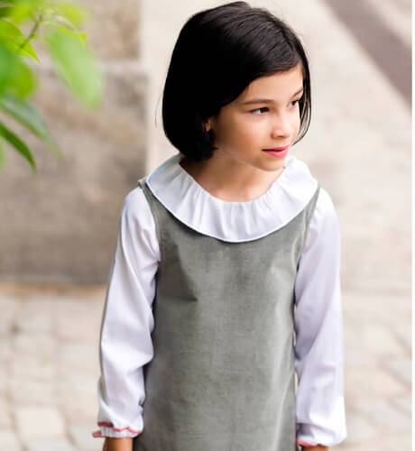 Blusa blanca detalle terciopelo de Eva Jeréz | Aiana Larocca