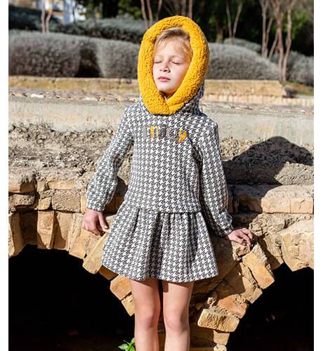 Vestido niña talle bajo pata de gallo de Vera by Nekenia | Aiana Larocca