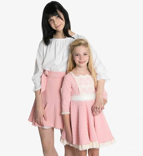 Vestido Elisa ROSA  tul bordado &amp; manga francesa | Aiana Larocca