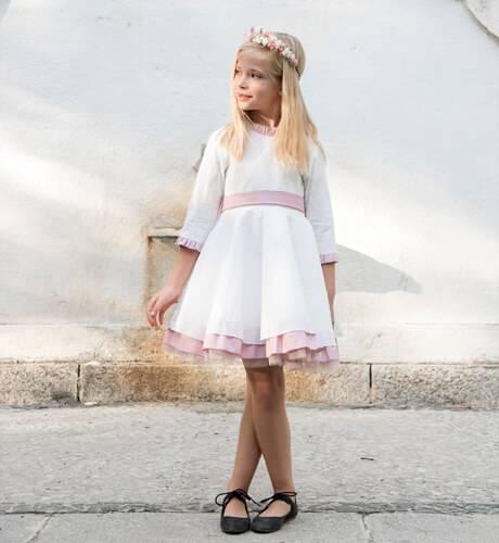 Vestido Bella volantitos rosa y falda vuelo  | Aiana Larocca