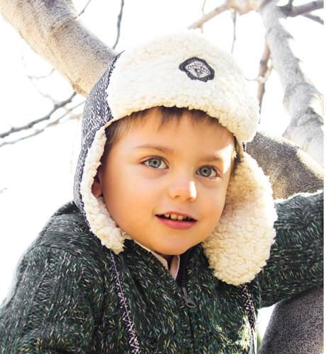 Gorro piloto de niño jaspeado | Aiana Larocca