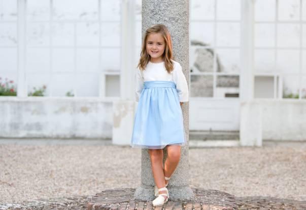 Vestido niña ceremonia azul con tul | Aiana Larocca