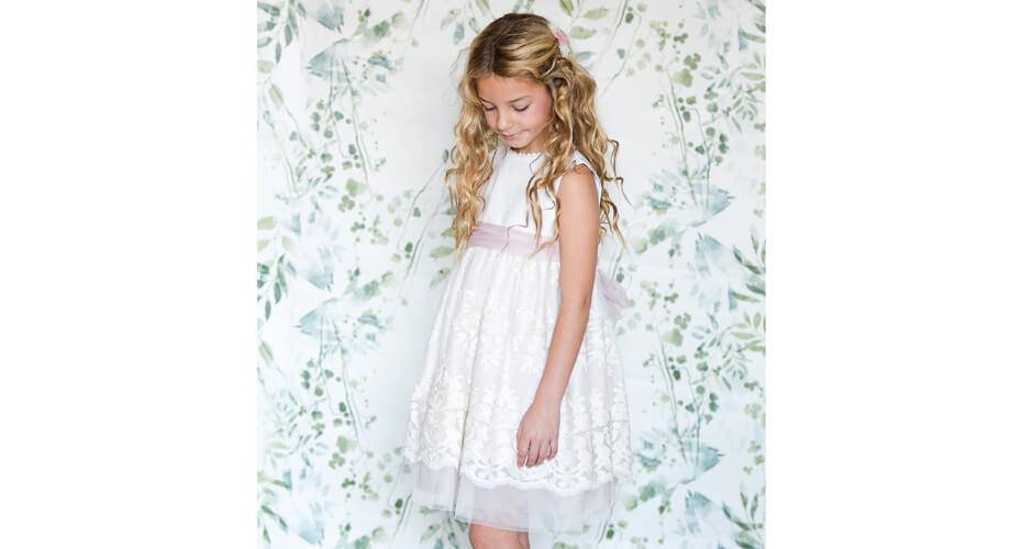 Vestido niña ceremonia lino con tul bordado dibujo | Aiana Larocca
