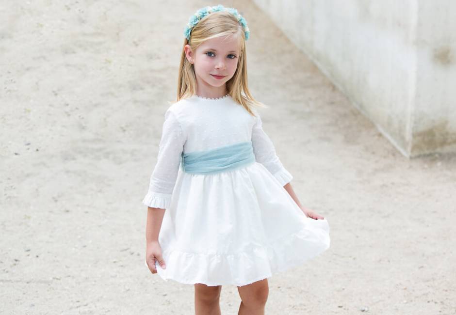 Vestido niña plumeti crudo lazada tul verde | Aiana Larocca